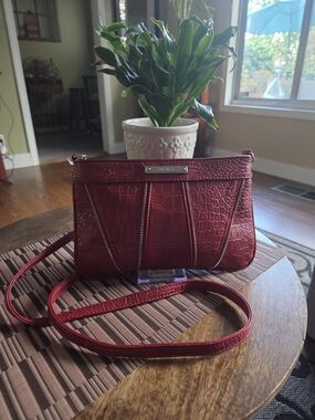 Nine West Small Red Croc-Embossed Crossbody with Zip-Trim Panels